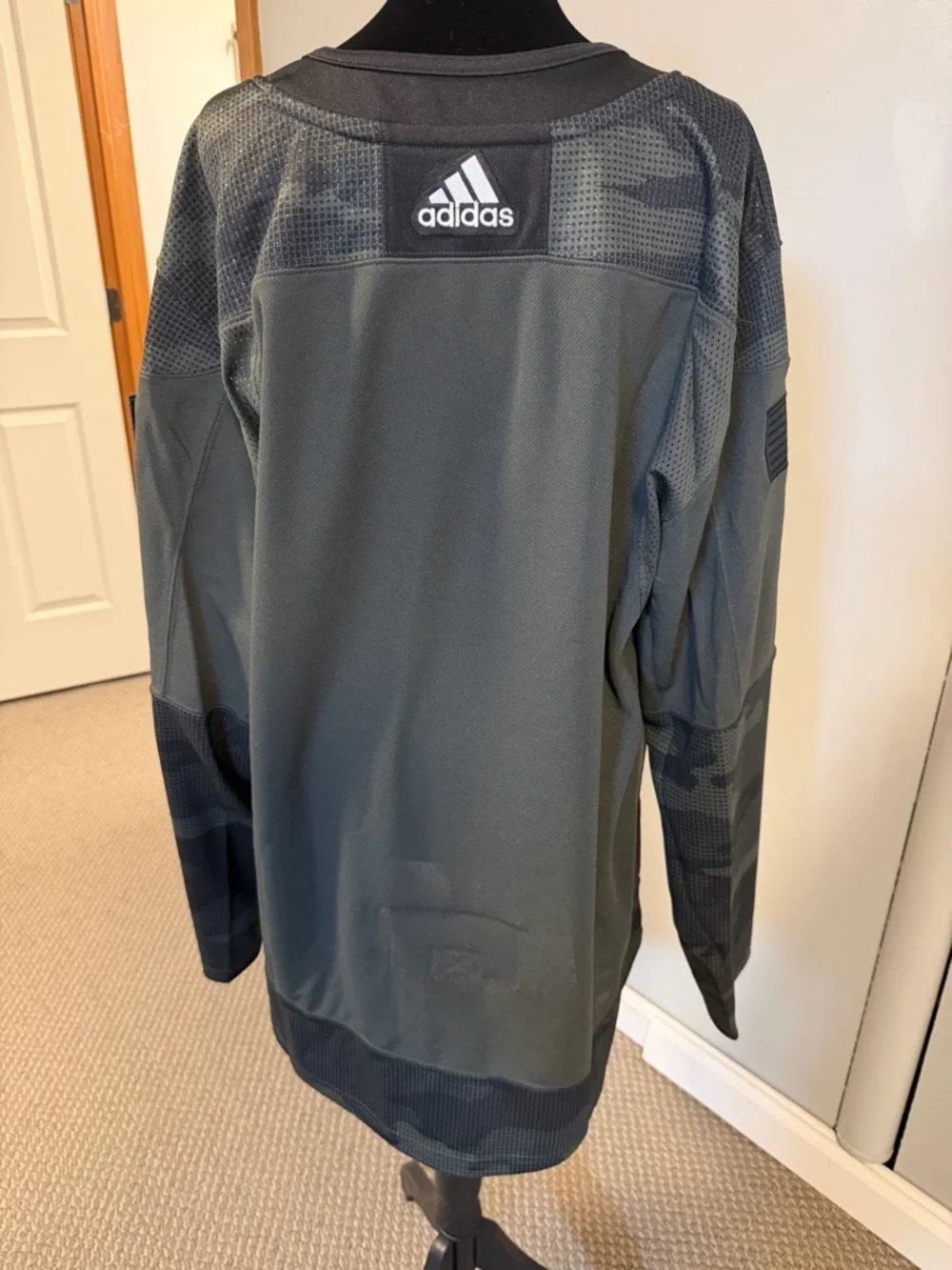 Adidas NHL Dallas Stars Camo Salute Hockey Jersey Size 52 Aeroready NWT